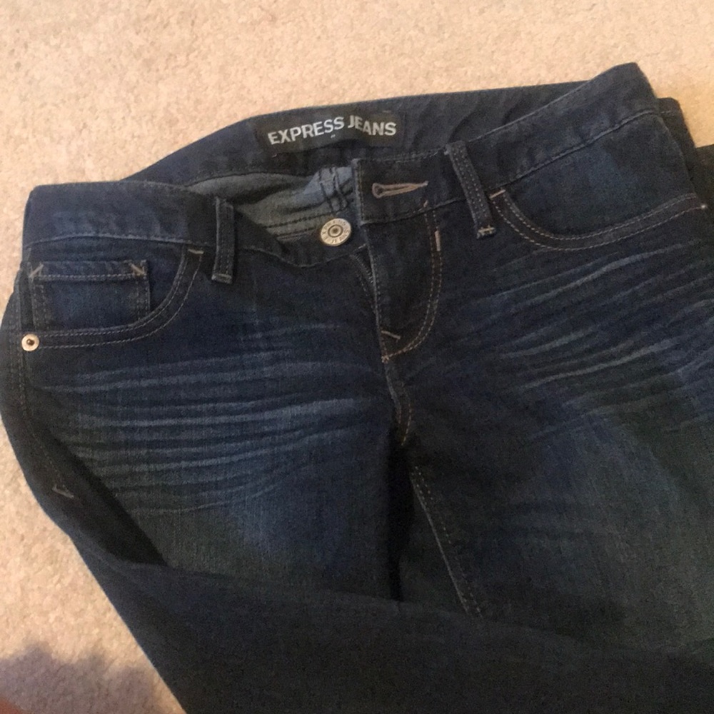 Express Jeans - Picture 2 of 3